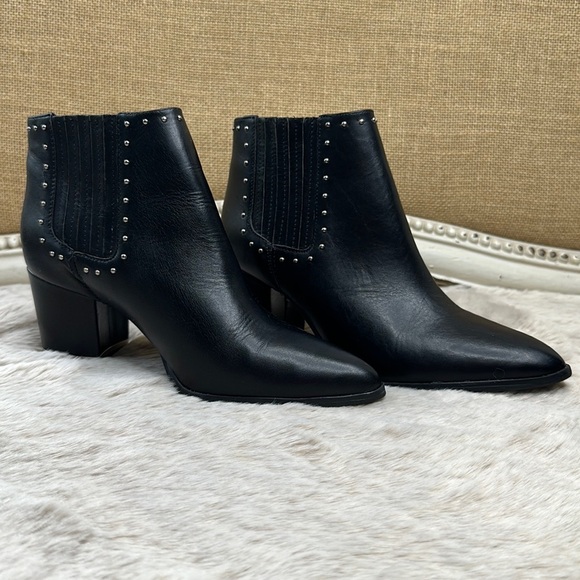 MICHAEL MICHAEL KORS
Gemma leather ankle boots - Picture 3 of 12